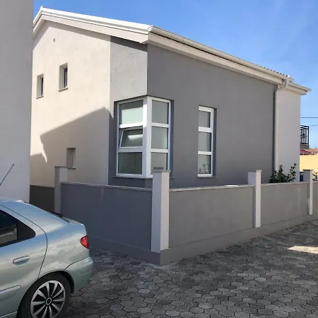 Apartman Tinel