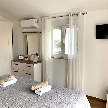 Tinel Apartman Vir