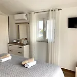 Tinel Διαμέρισμα Vir