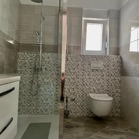 Apartment Tinel *